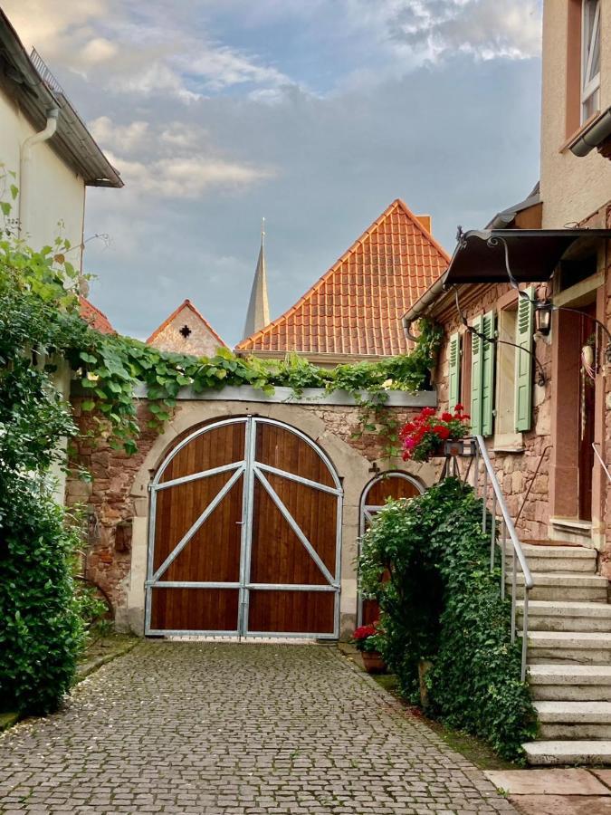 Gaestehaus Zum Weinbauer Rhodt unter Rietburg Exteriér fotografie